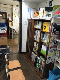 絵本も自由にご覧ください。