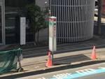 教室向かいに荒田2丁目バス停があります