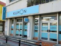 与那原小学校の近くの教室です