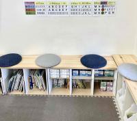 ●〇読書スペース〇●<br />
パズルや学校の宿題をしながら静かにお迎えを待ちます。<br />
