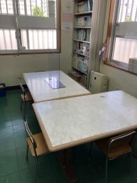 お子さまとお母様お父様と一緒に。<br />
また、お母様とだけお話を伺う時もあります。