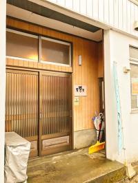 教室は、赤レンガ蔵の真向かいです。