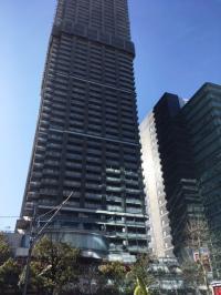 教室は「トルナーレ日本橋浜町」の住宅棟の中、303号室にあります。