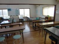 明るく広い教室です 