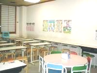 イオン・ピサーロの2階にあるので便利です!