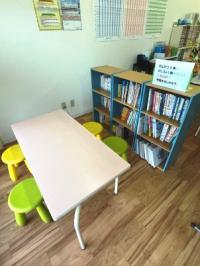 幼児用の机・椅子もあり、小さなお子さまから安心して学習することができます。
