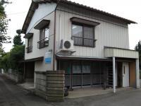 公文専用の建物の2階が教室です。