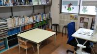 本に親しむ機会を多くしたいとの思いから、教室に絵本や本を多数ご用意しております。