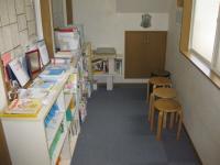 待合スペースです。小さいお子様も安心していらしてください。