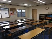 明るくきれいな教室です。