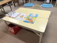 お家の方と一緒に座って<br />
さぁ、始めましょう!