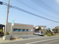駐車場（５台分）があります。