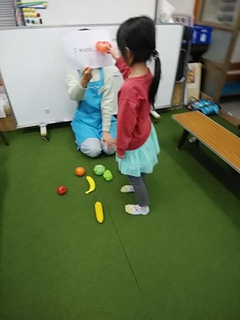 生徒が楽しく積極的に参加できる形の幼児教室を心がけています。