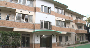 日本水上学園