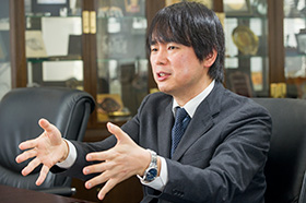 教育開発学者　黒田一雄先生