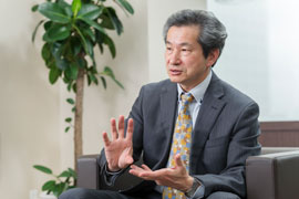 広島大学 教育開発国際協力研究センター長　吉田和浩先生