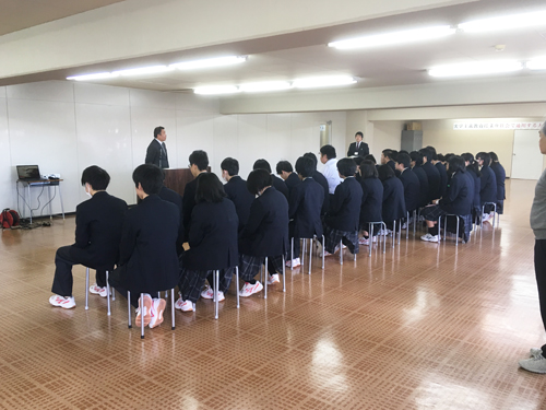 公文式の学校導入―村上学園高等学校