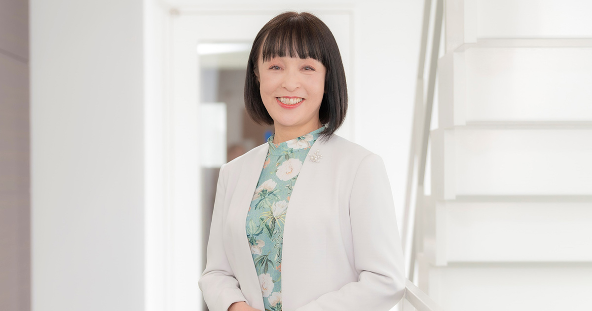 朝日大学 経営学部経営学科・英語教育センター教授 亀谷みゆきさん