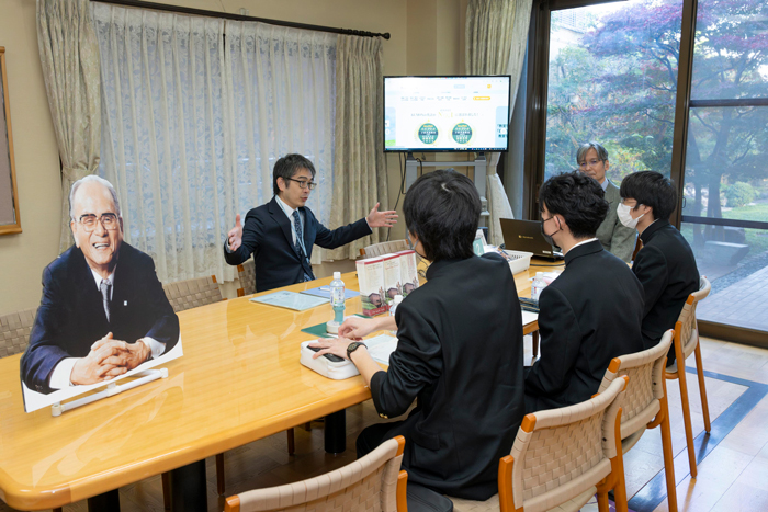 公文式教材の特長と指導者の役割