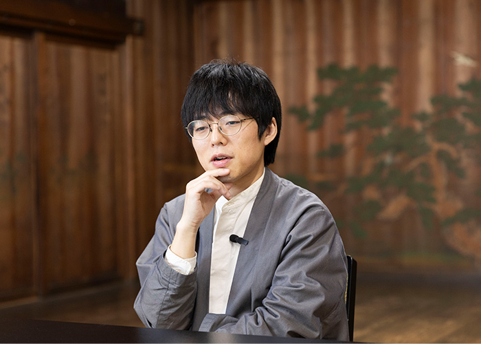 谷川嘉浩さん