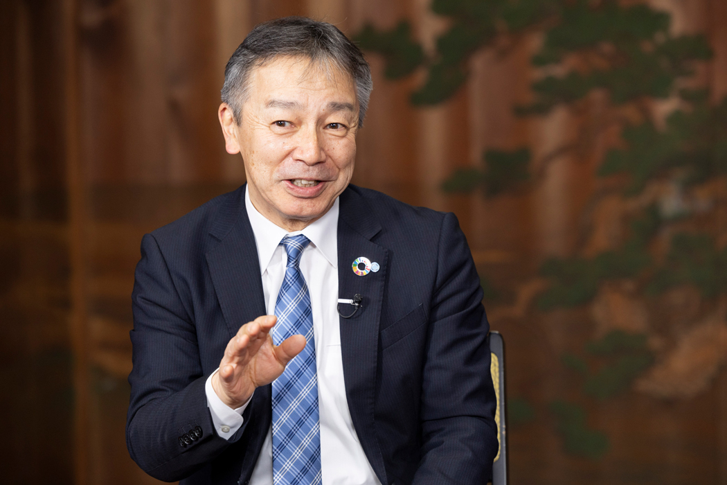 隂山英男先生
