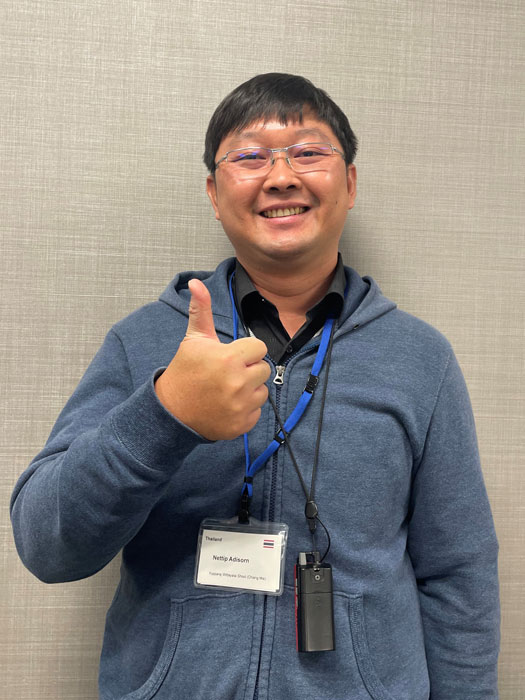 アディソン・ネーとティップ先生 タイ中高一貫校の社会教員