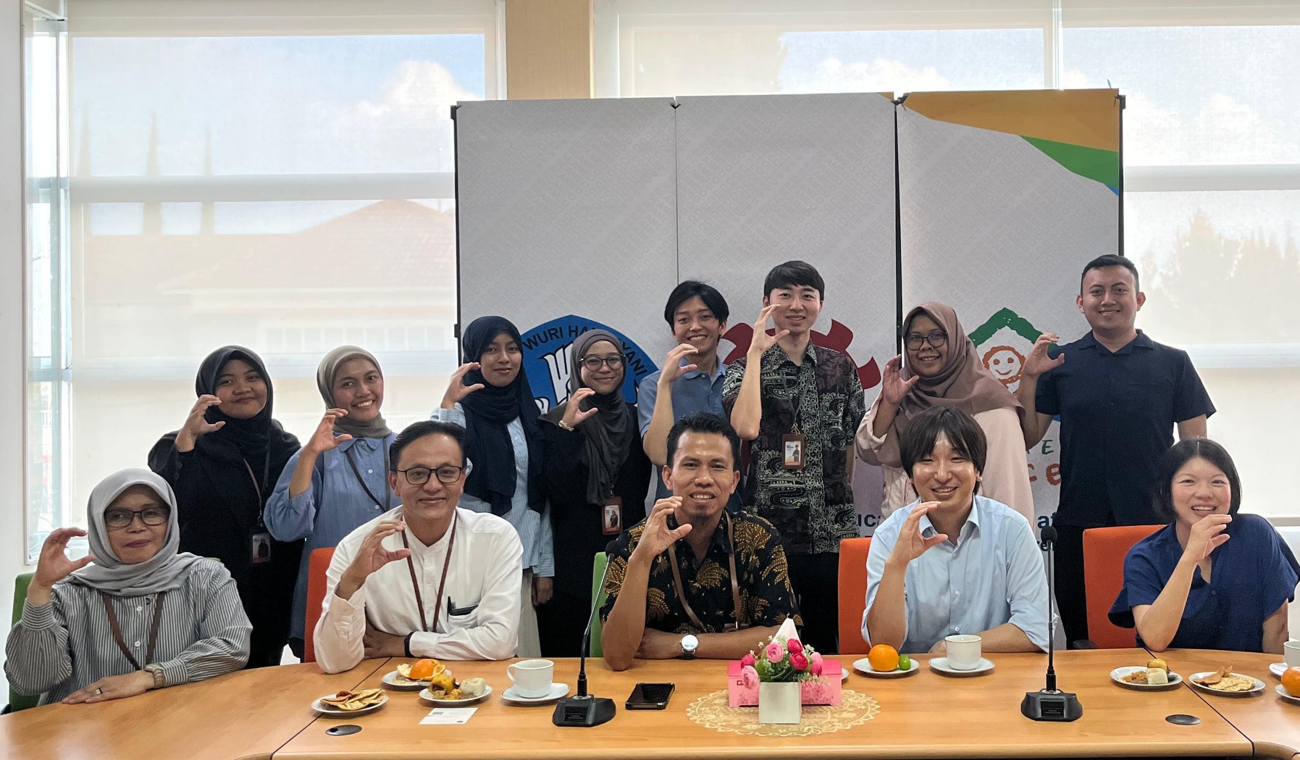 インドネシアでの海外インターシップの様子